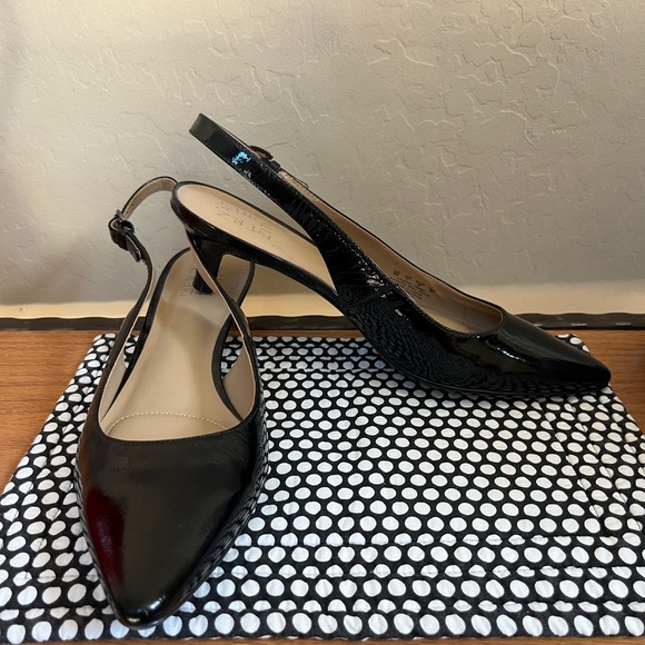 Naturalizer Black kitten heels size 9 - Picture 3 of 5